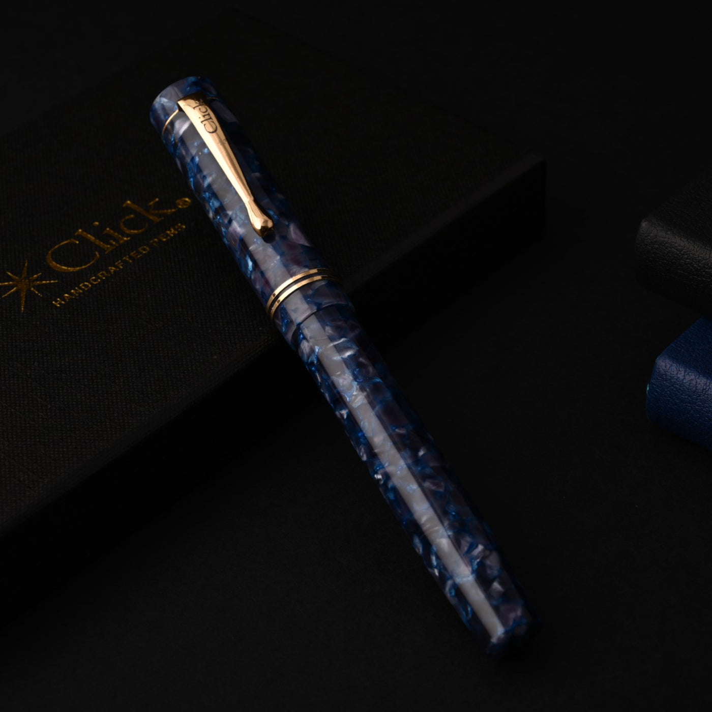 Click Renaissance Fountain Pen - Flashy Blue GT 2