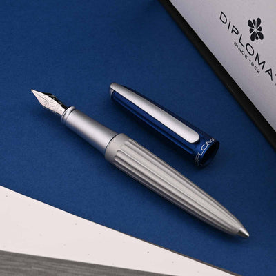 Diplomat Aero 14K Gold Fountain Pen - Blue Silver 10