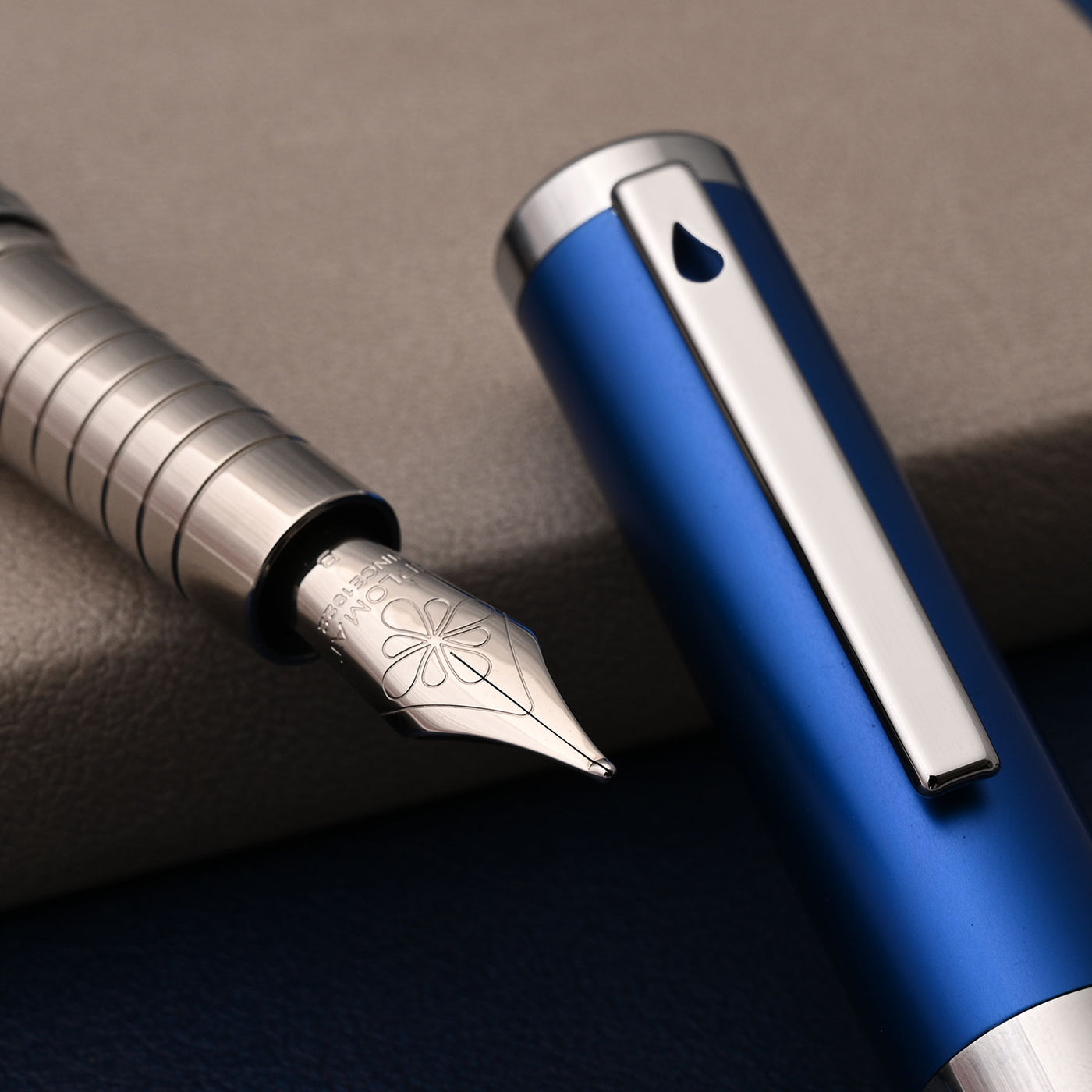 Diplomat Nexus Fountain Pen - Blue/Chrome 9