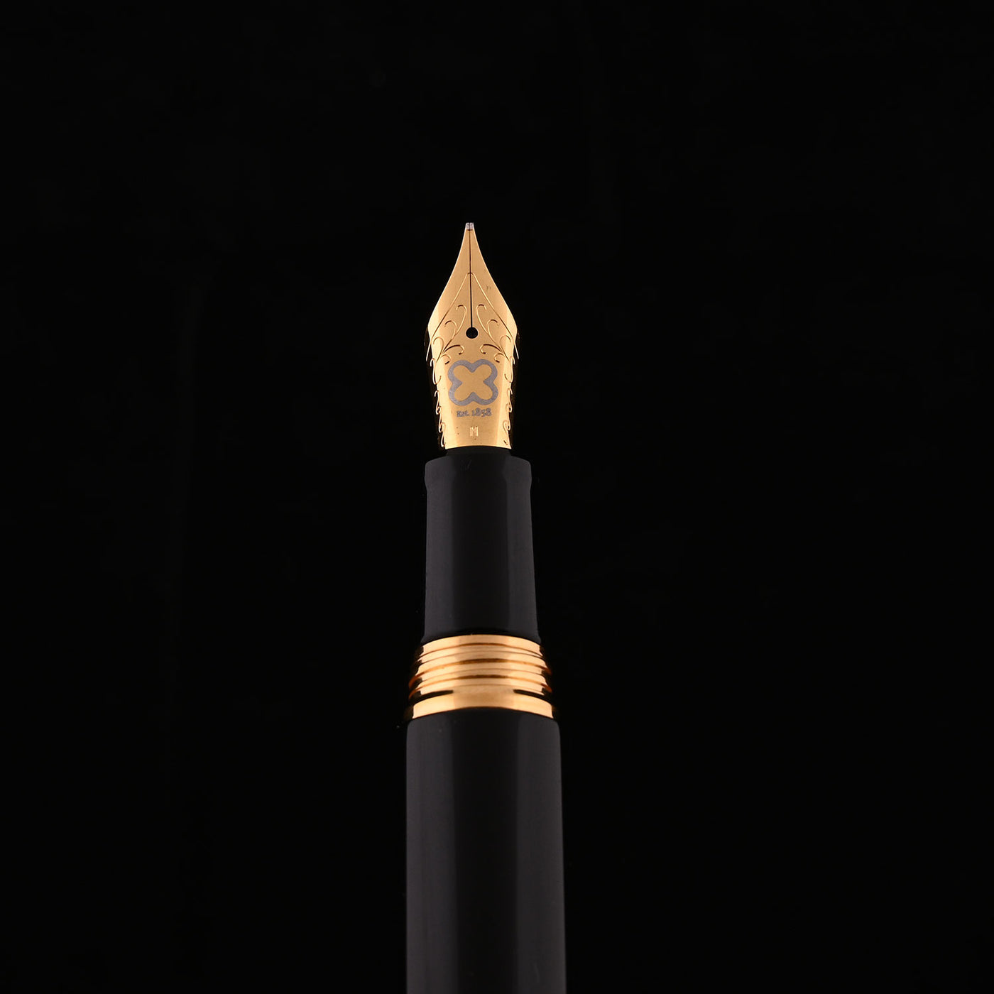 Esterbrook Estie Oversize Fountain Pen - Ebony Black GT 8