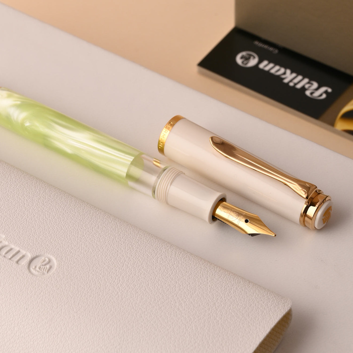 Pelikan M200 Fountain Pen - Pastel Green GT (Special Edition) 8