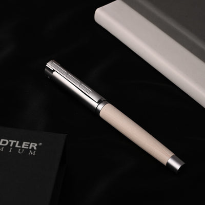 Staedtler Premium Lignum Fountain Pen - Maple Wood CT 11