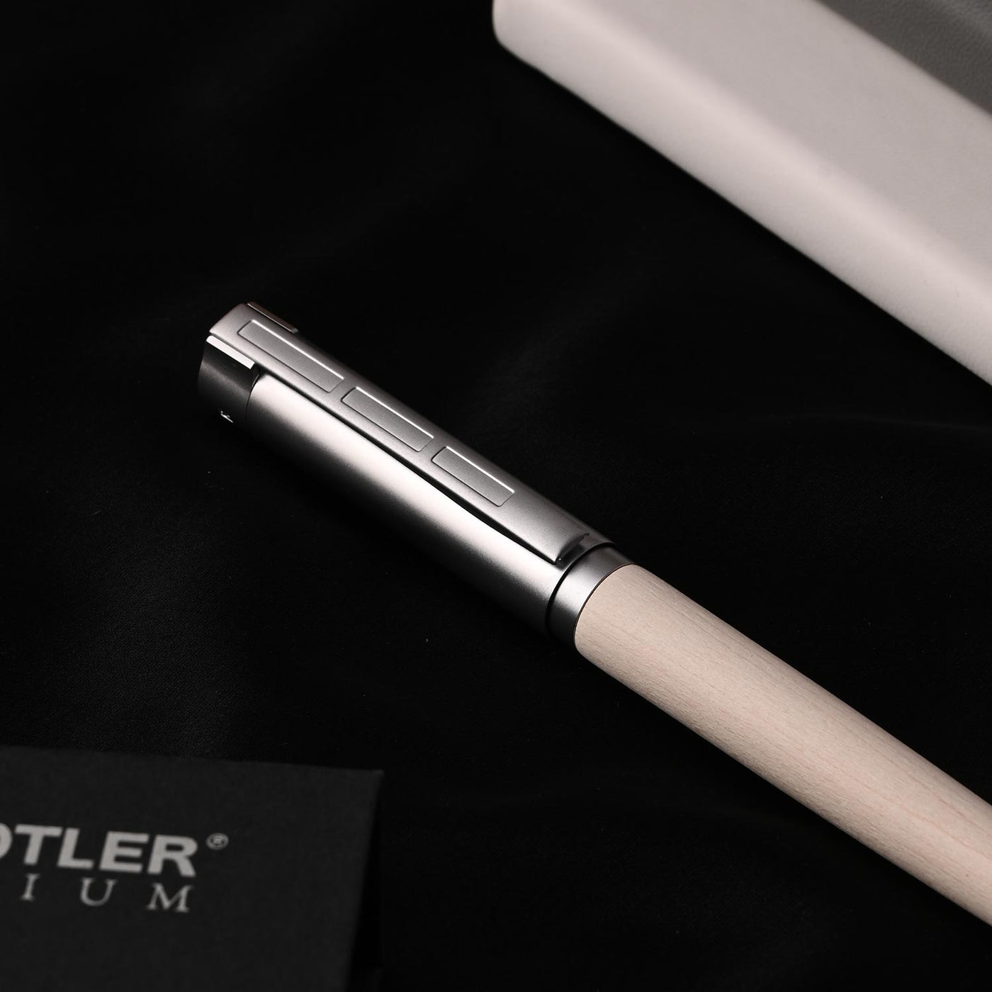 Staedtler Premium Lignum Fountain Pen - Maple Wood CT 13