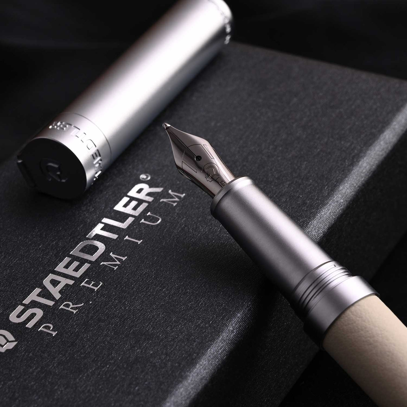 Staedtler Premium Corium Simplex Fountain Pen - Beige Leather CT 9