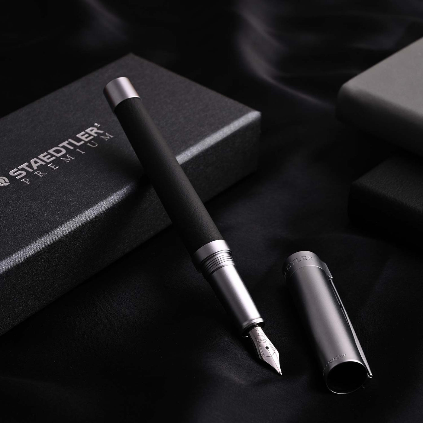 Staedtler Premium Corium Simplex Fountain Pen - Anthracite Leather CT 7