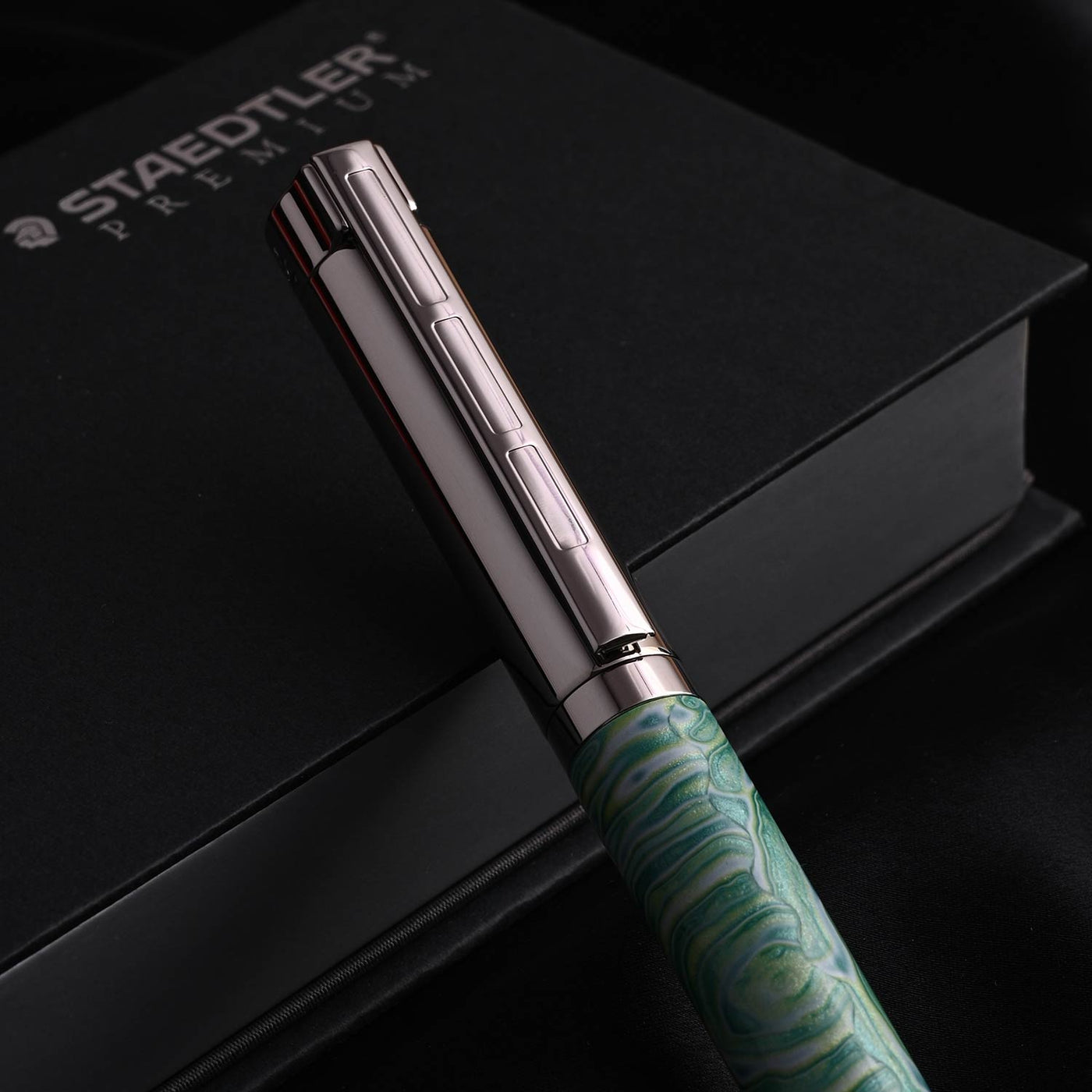 Staedtler Premium Pen of the Season Fountain Pen - Green CT (Limited Edition) 8