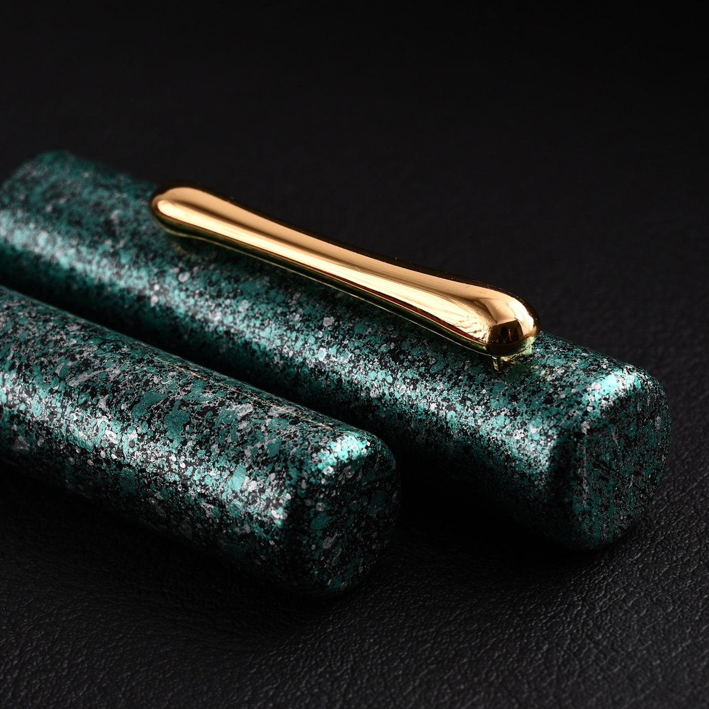 Taccia Granite Stone Fountain Pen - Green GT 18