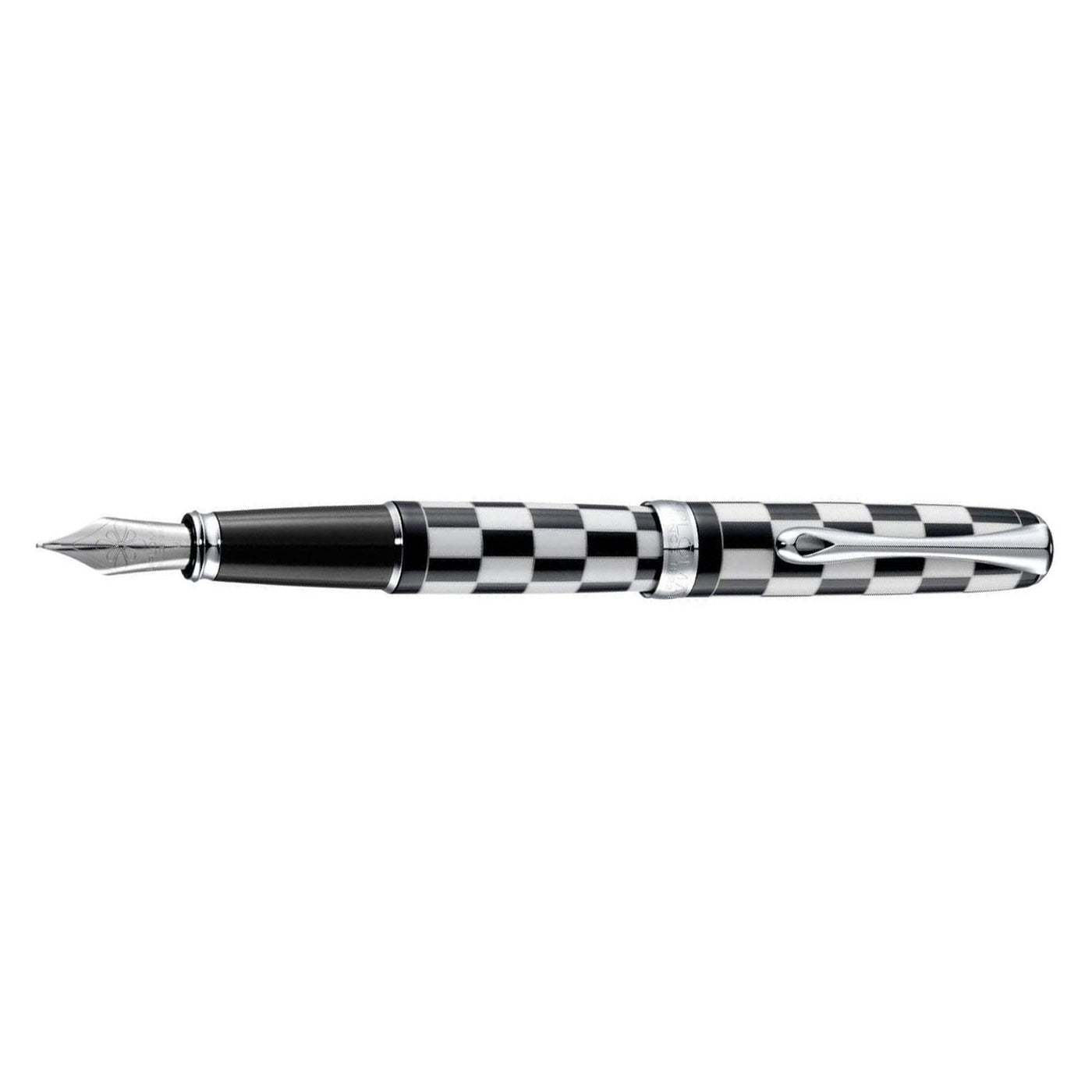 Diplomat Excellence A+ Fountain Pen Chequered - Steel Nib 3