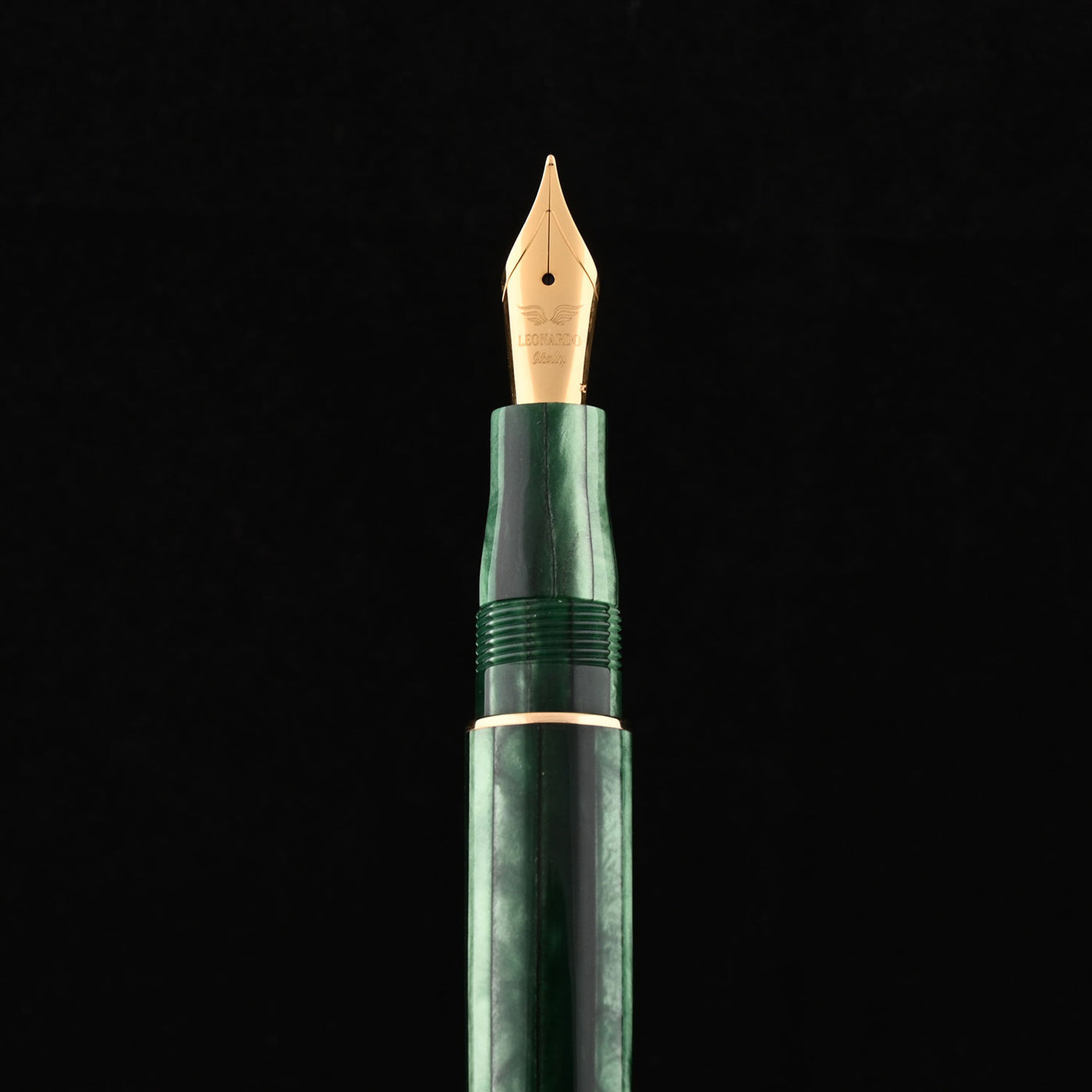 Leonardo Momento Zero Fountain Pen - Green Alga GT 11
