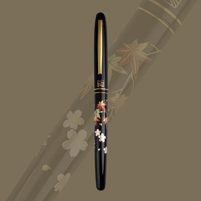 Wancher x Kuretake Kindai Maki-e Sakura Ni Kouyou Fountain Pen - Black GT