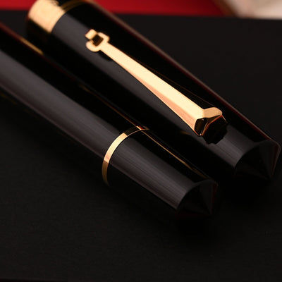 Arista One Fountain Pen - Black GT 9
