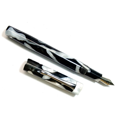 Click Century Acrylic Fountain Pen - White Black CT