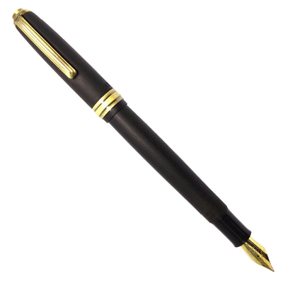 Click Falcon Ebonite Fountain Pen - Carbon Black GT