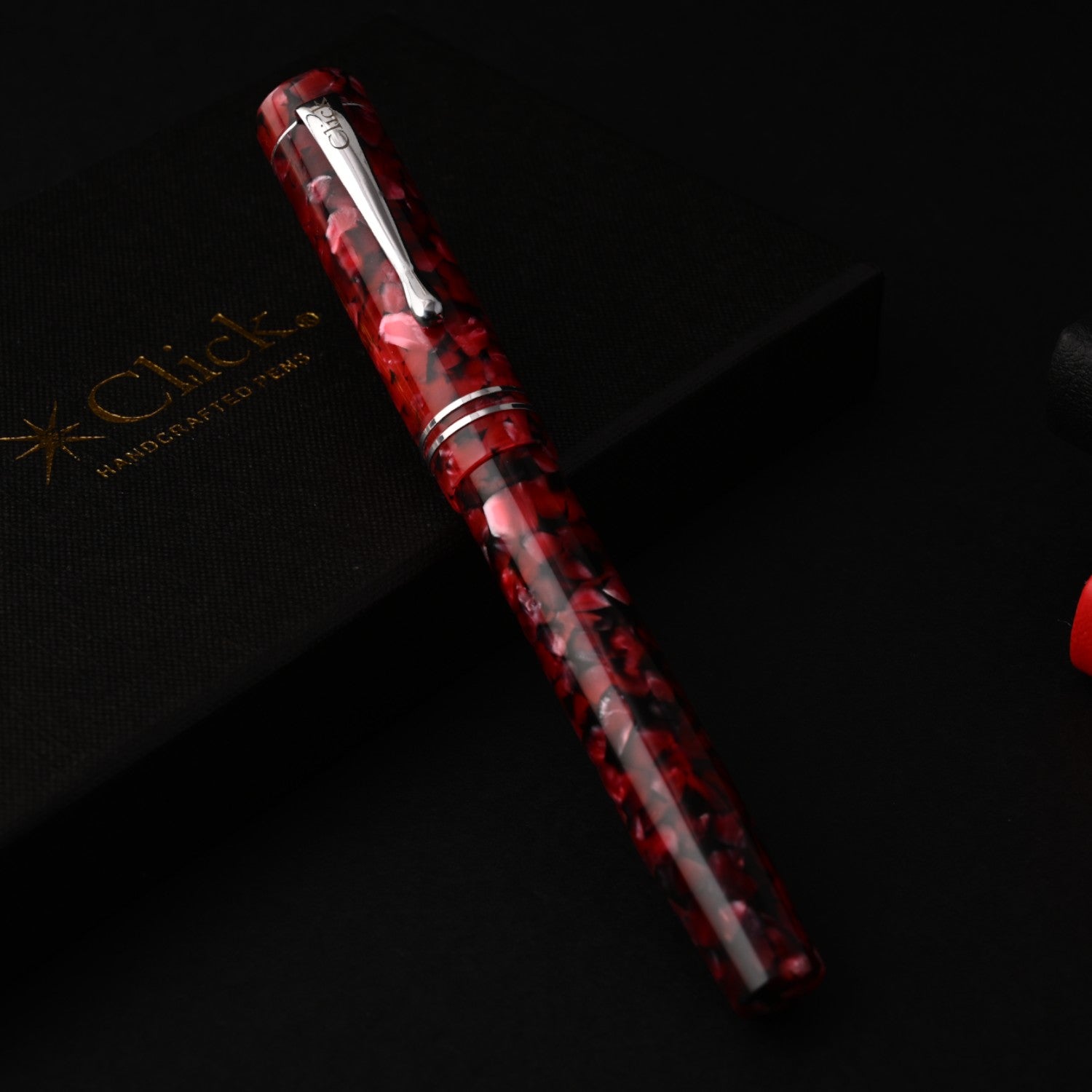 Red Ink Click Pens Click Renaissance Ruby Red Fountain Pen | Buy Online at Makoba | Click