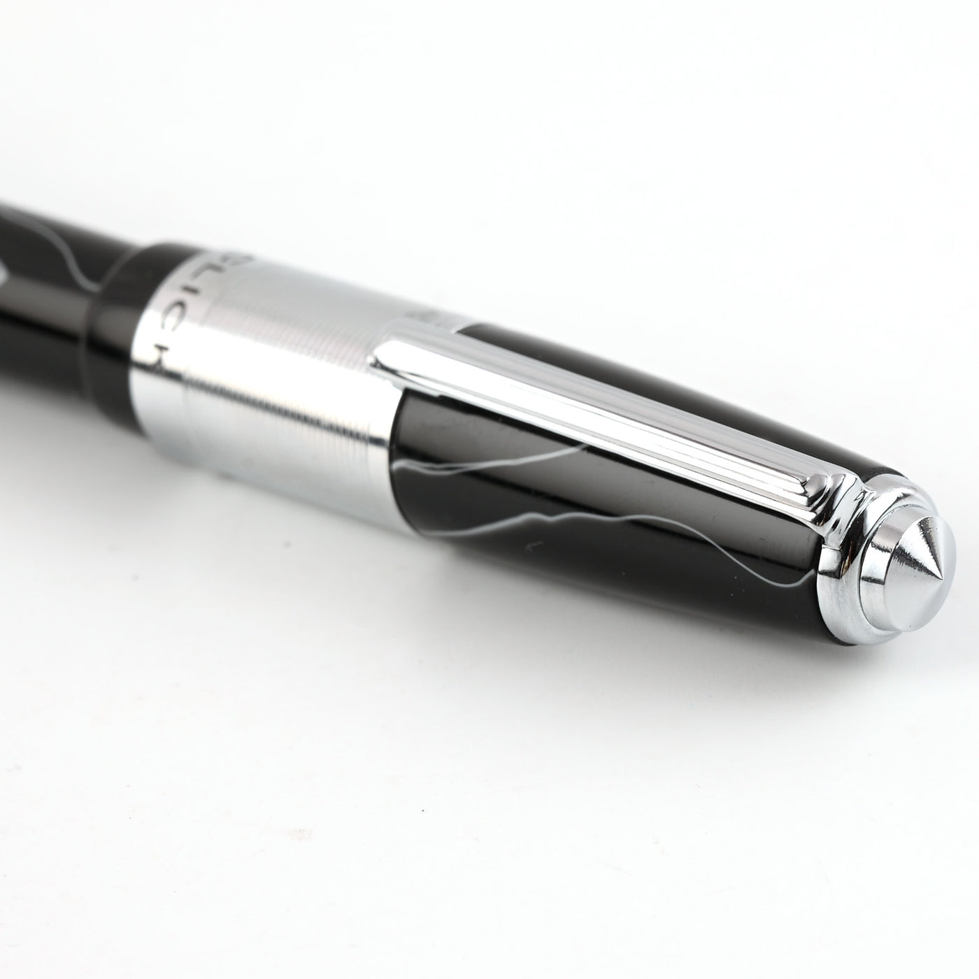 Click Retro Acrylic Fountain Pen - Black CT 4