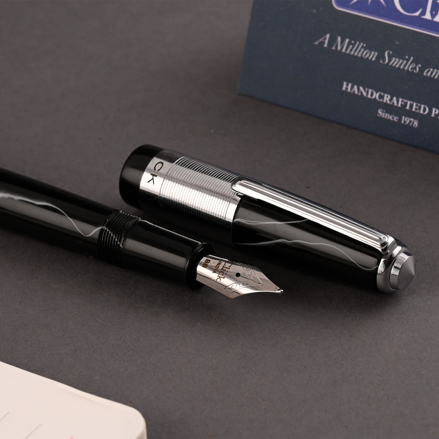 Click Retro Acrylic Fountain Pen - Black CT 8