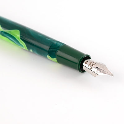 Click Retro Acrylic Fountain Pen - Green CT 3