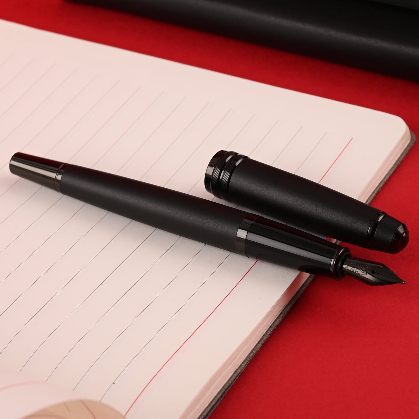 Cross Bailey Fountain Pen - Matt Black PVD 8