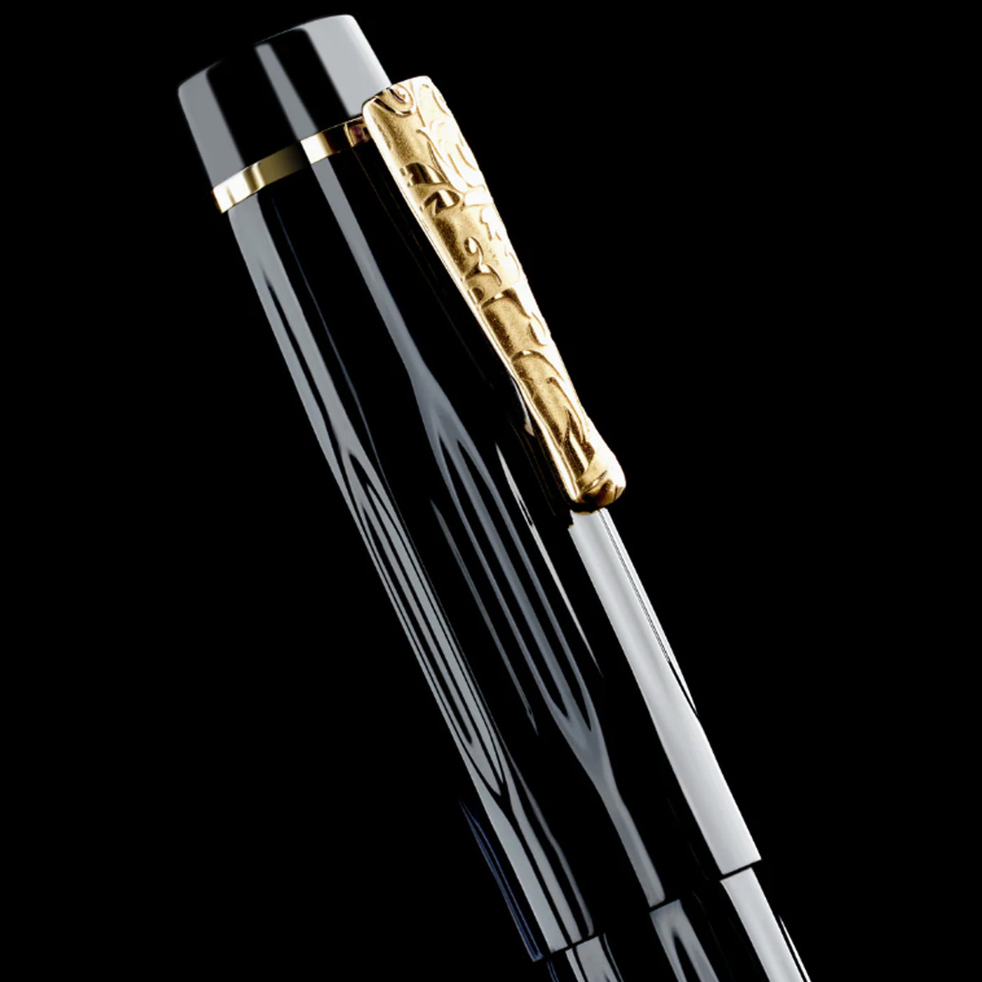 Delta Bio+16 No. 8 14K Gold Fountain Pen - Black GT