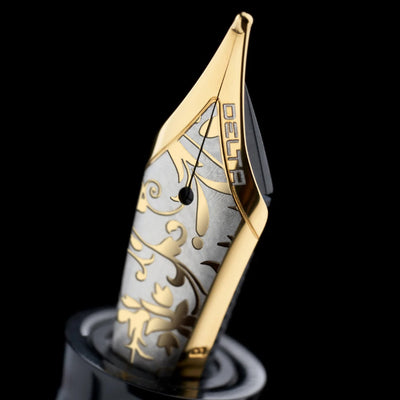 Delta Bio+16 14K Gold Fountain Pen - Black GT