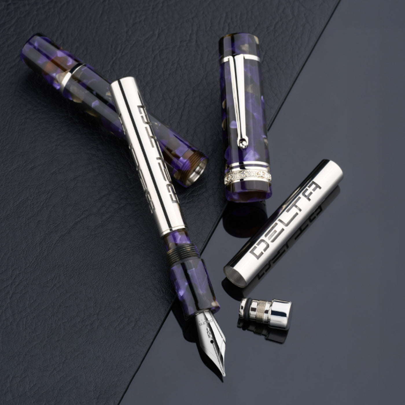 Delta DV Mid Size Reservoir Ink Tank Fountain Pen