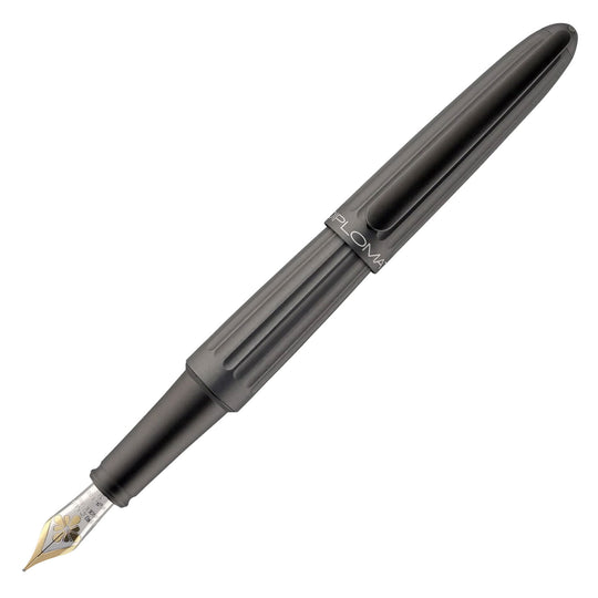 Diplomat Aero 14K Gold Fountain Pen - Grey