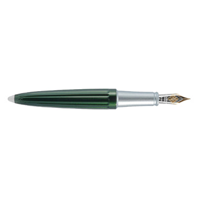 Diplomat Aero 14K Gold Fountain Pen - Evergreen CT