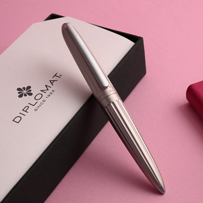Diplomat Aero Fountain Pen - Antique Rose 13