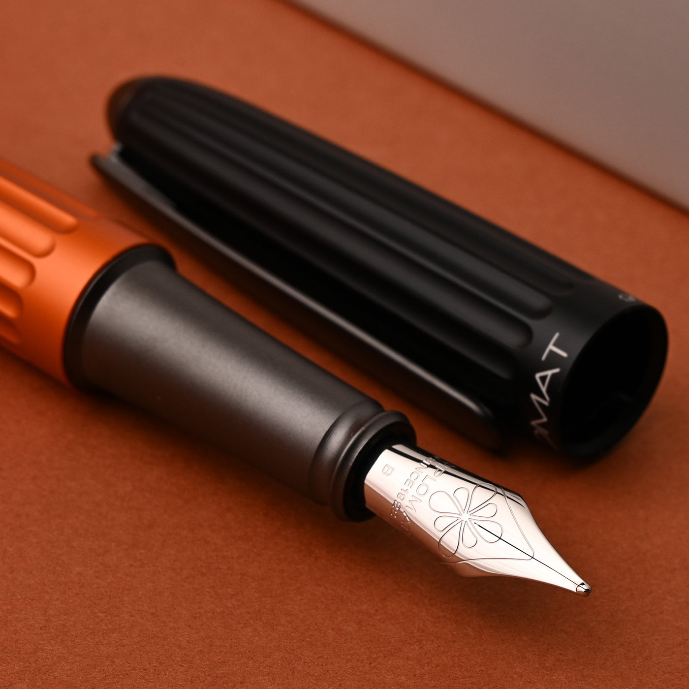 Diplomat Aero Fountain Pen - Black/Orange 8
