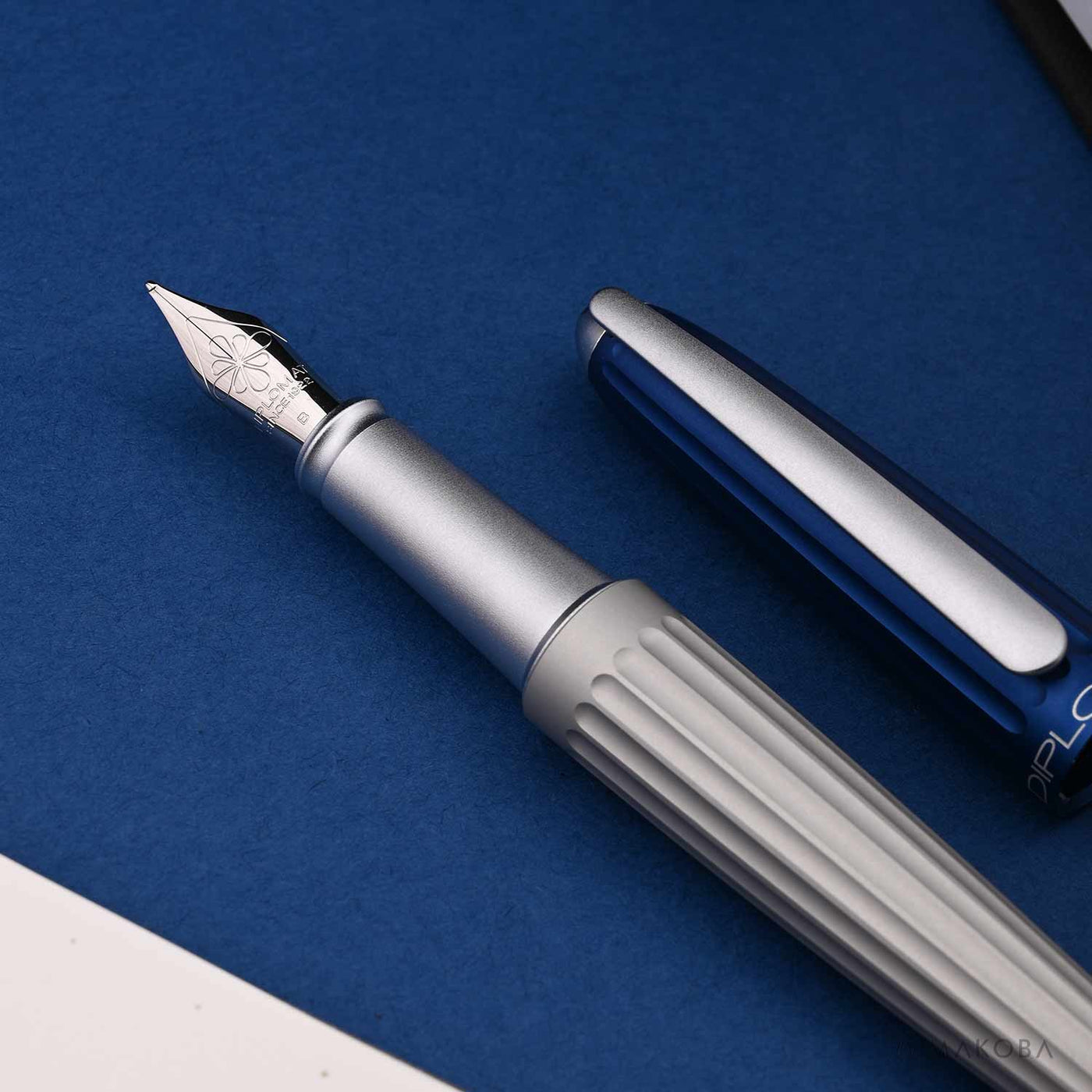 Diplomat Aero Fountain Pen - Blue/Silver 9