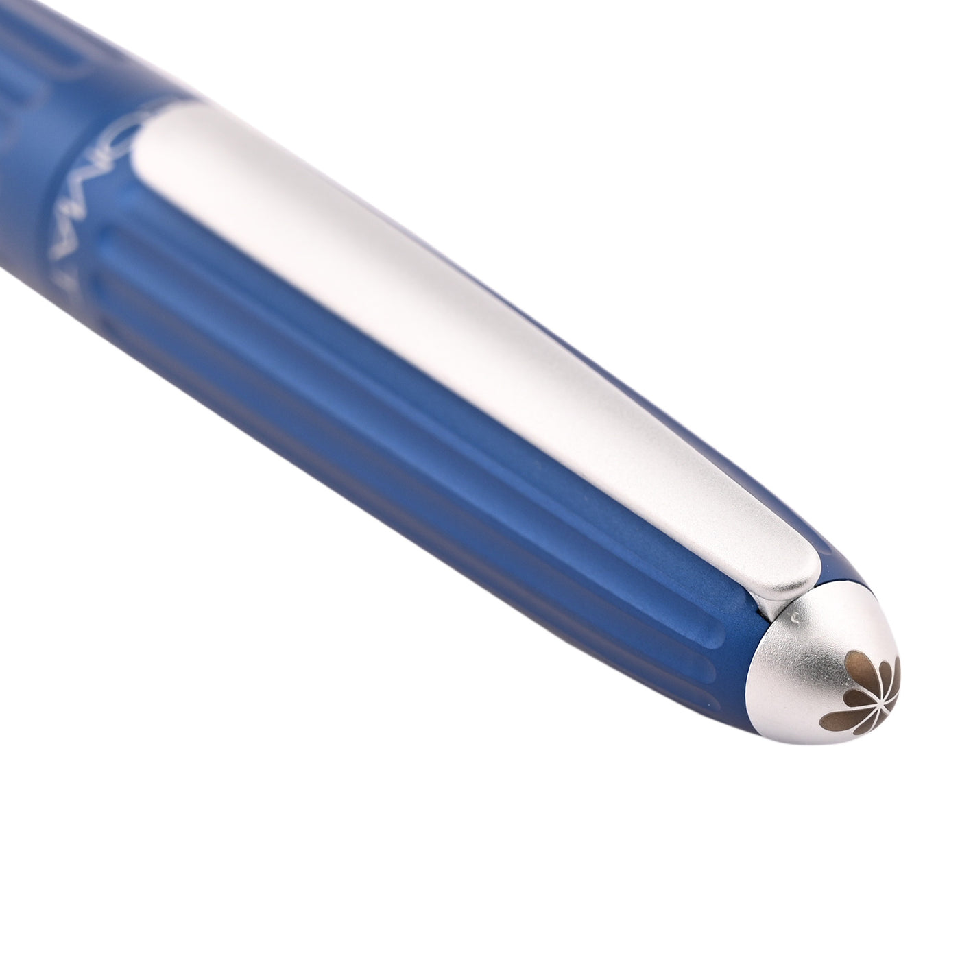 Diplomat Aero Fountain Pen - Blue 3