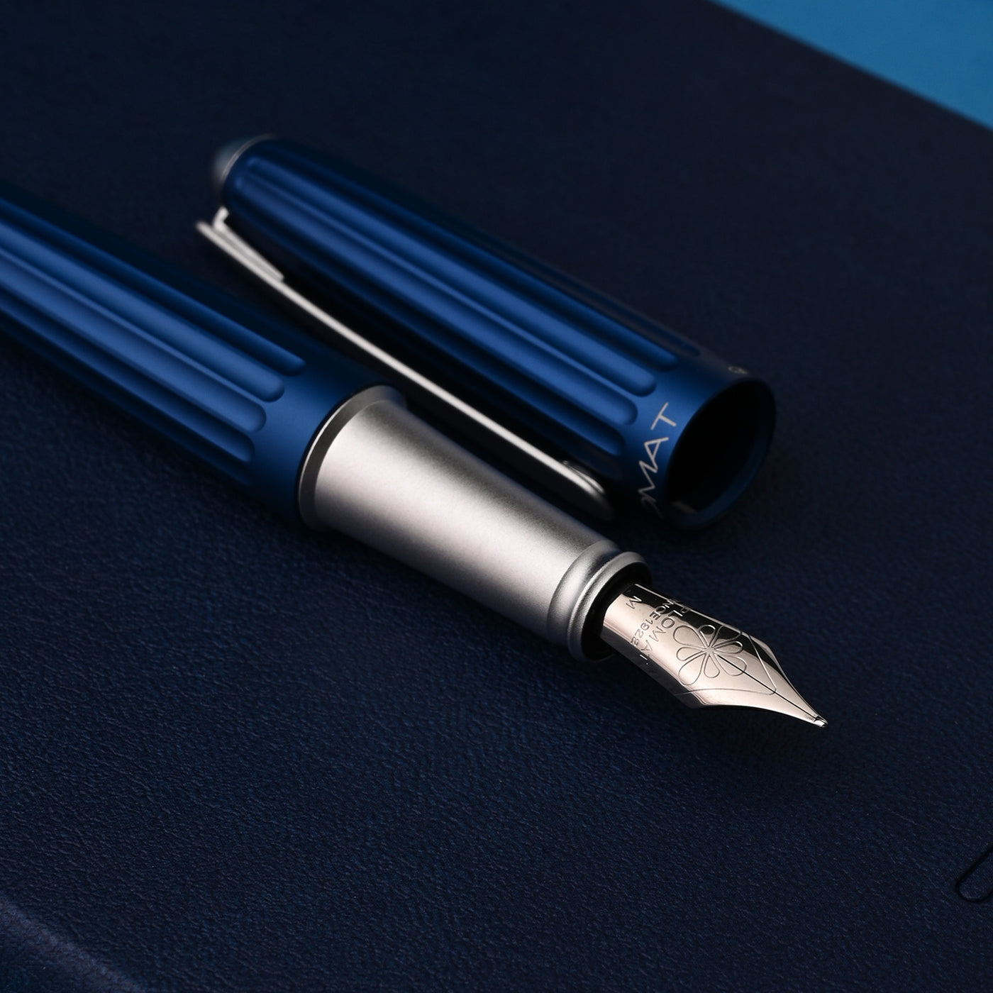 Diplomat Aero Fountain Pen - Blue 7