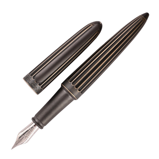 Diplomat Aero 14K Gold Fountain Pen - Oxyd Brass