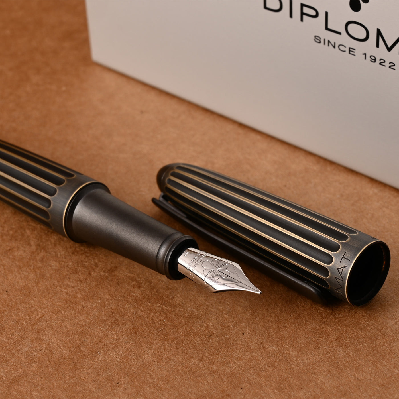 Diplomat Aero 14K Gold Fountain Pen - Oxyd Brass