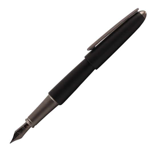 Diplomat Aero Fountain Pen - Pure Black RT