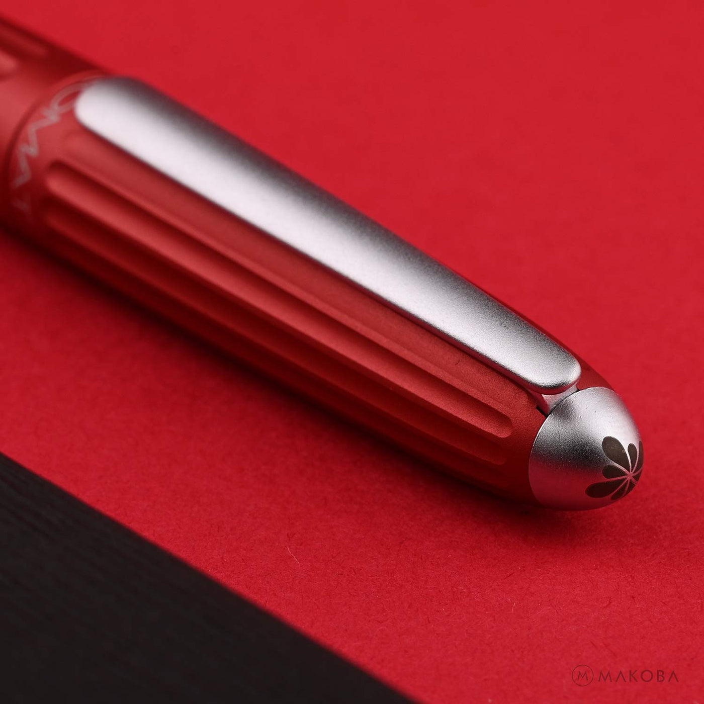 Diplomat Aero Fountain Pen - Red 10