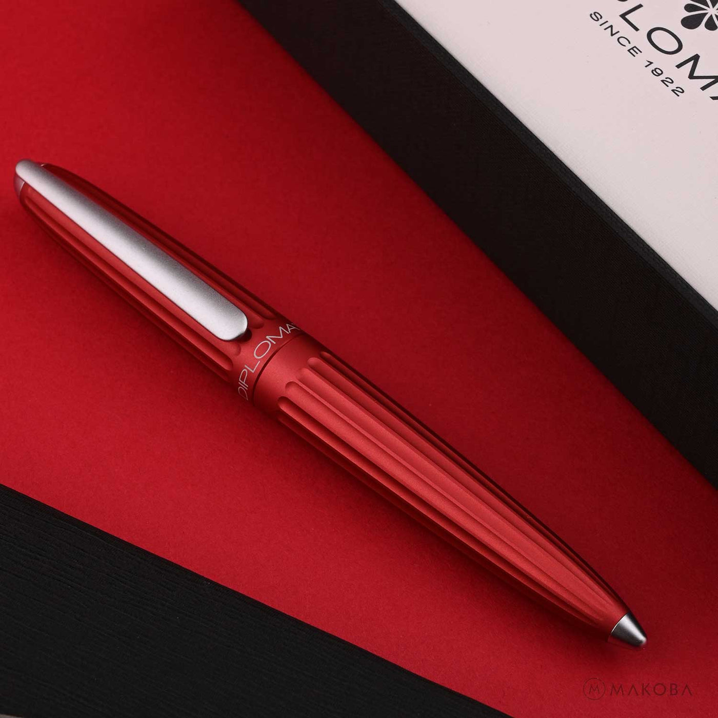 Diplomat Aero Fountain Pen - Red 14