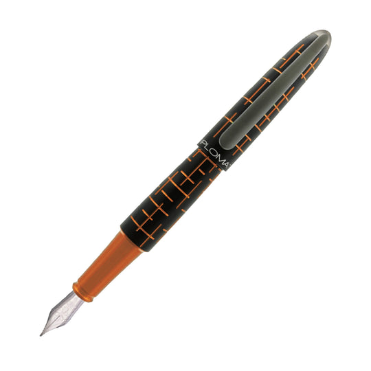 Diplomat Elox Fountain Pen - Matrix Black/Orange