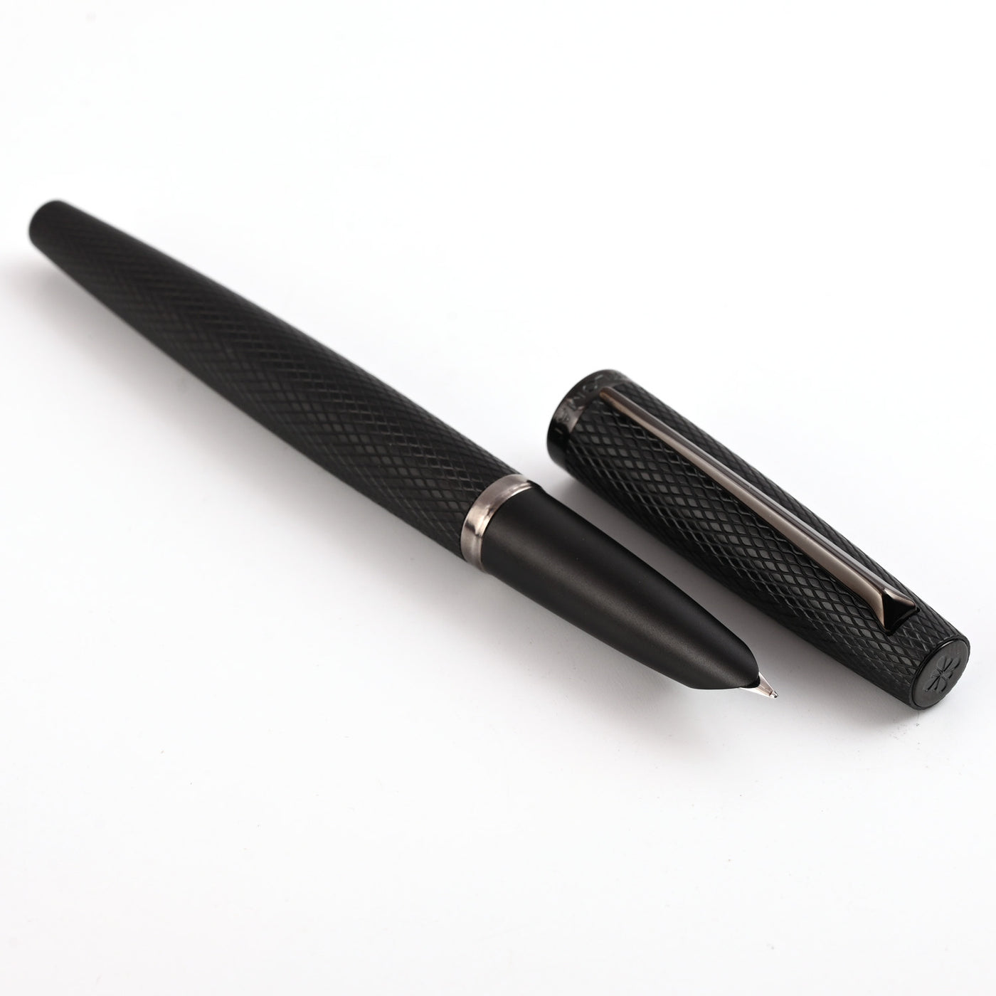 Diplomat Viper Fountain Pen - Black