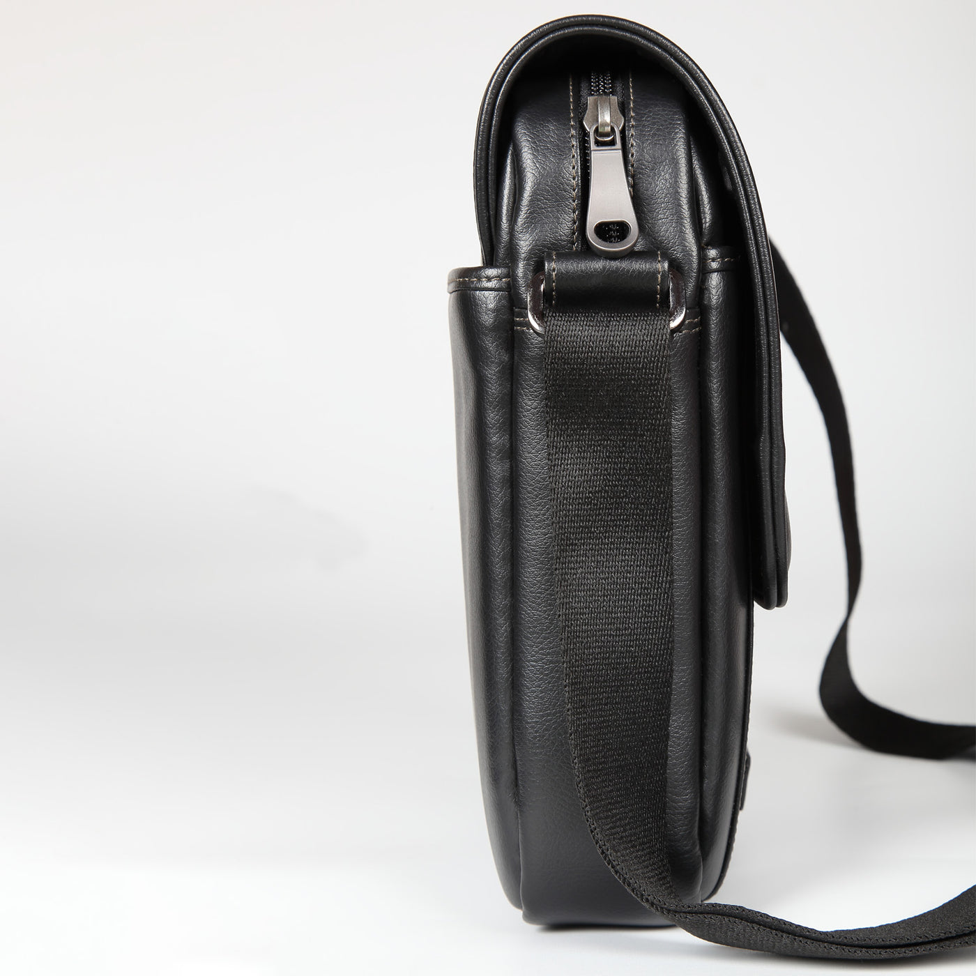 Elan Foam Shoulder Bag with Flap - Black 5