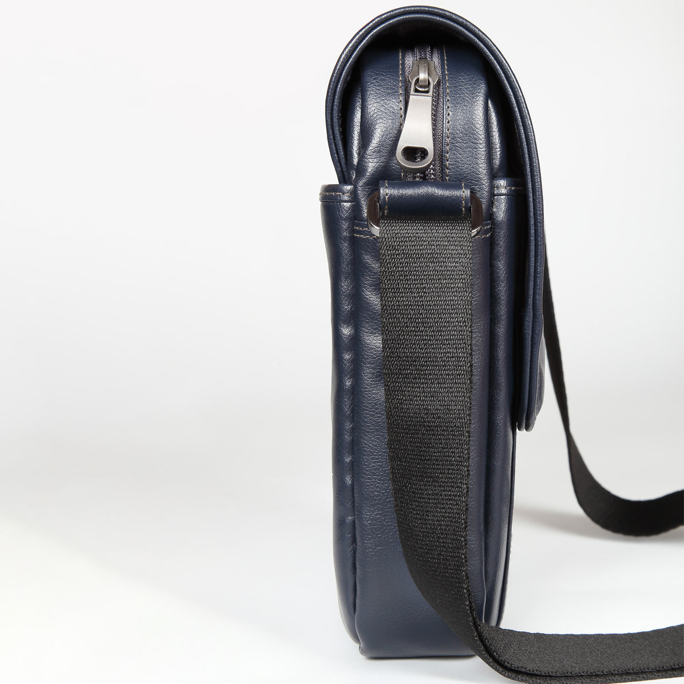 Elan Foam Shoulder Bag with Flap - Blue 4