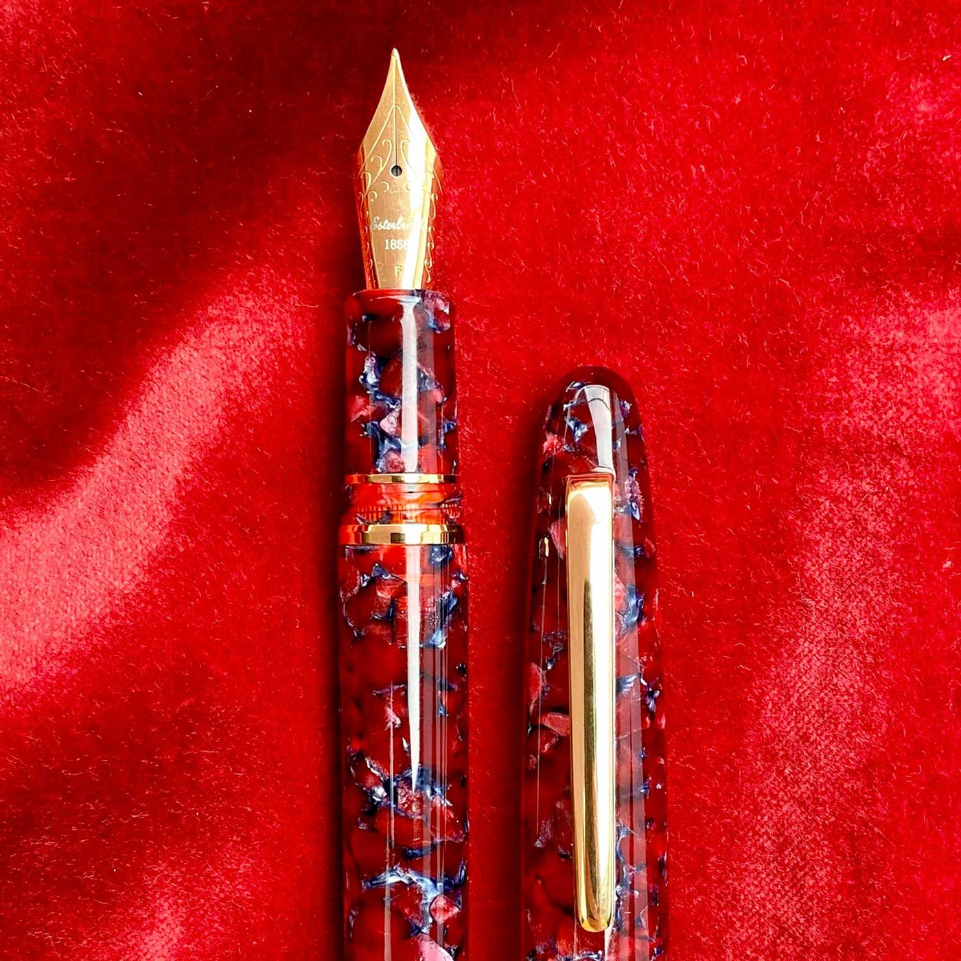 Esterbrook Estie Regular Fountain Pen - Scarlet GT 4