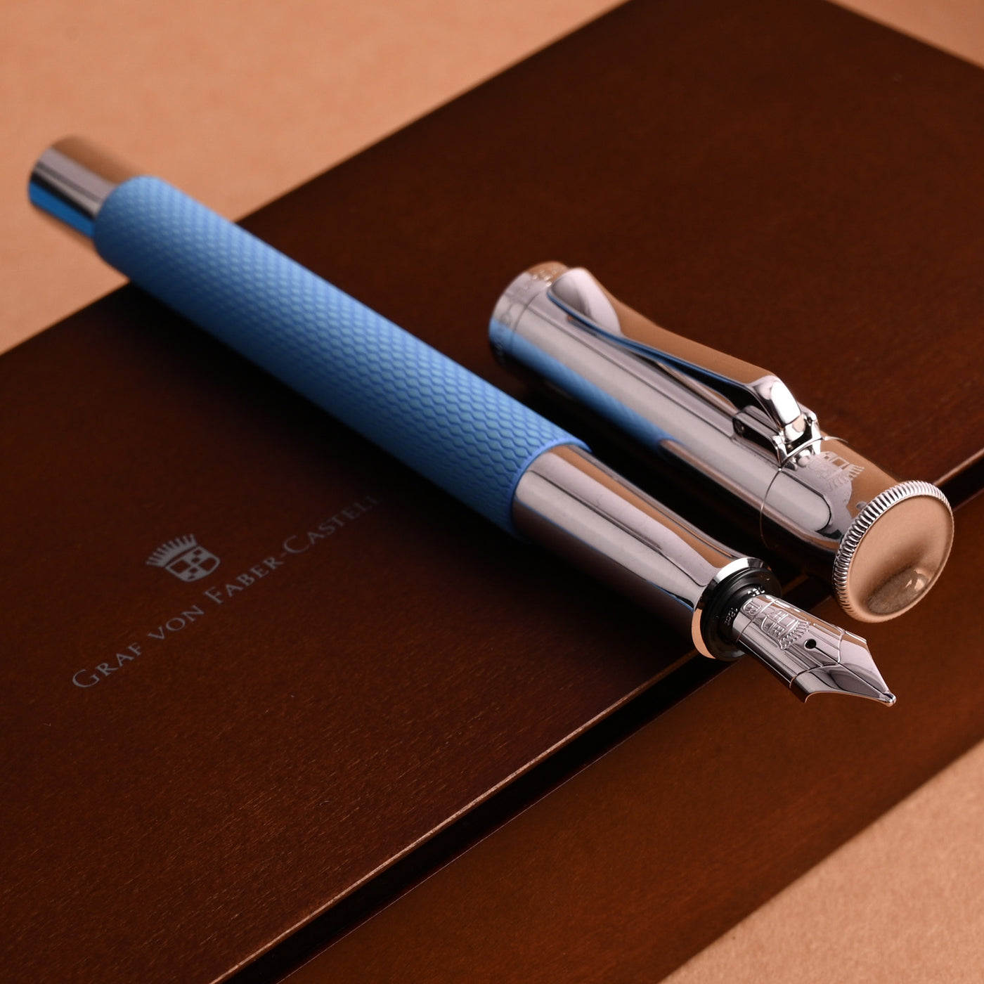 Graf Von Faber-Castell Guilloche Fountain Pen - Gulf Blue 8