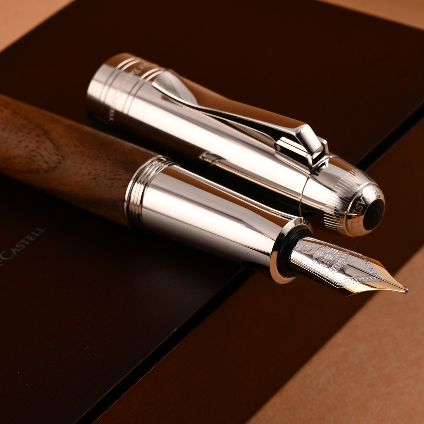 Graf Von Faber-Castell Magnum Fountain Pen - Caucasian Walnut Wood 11