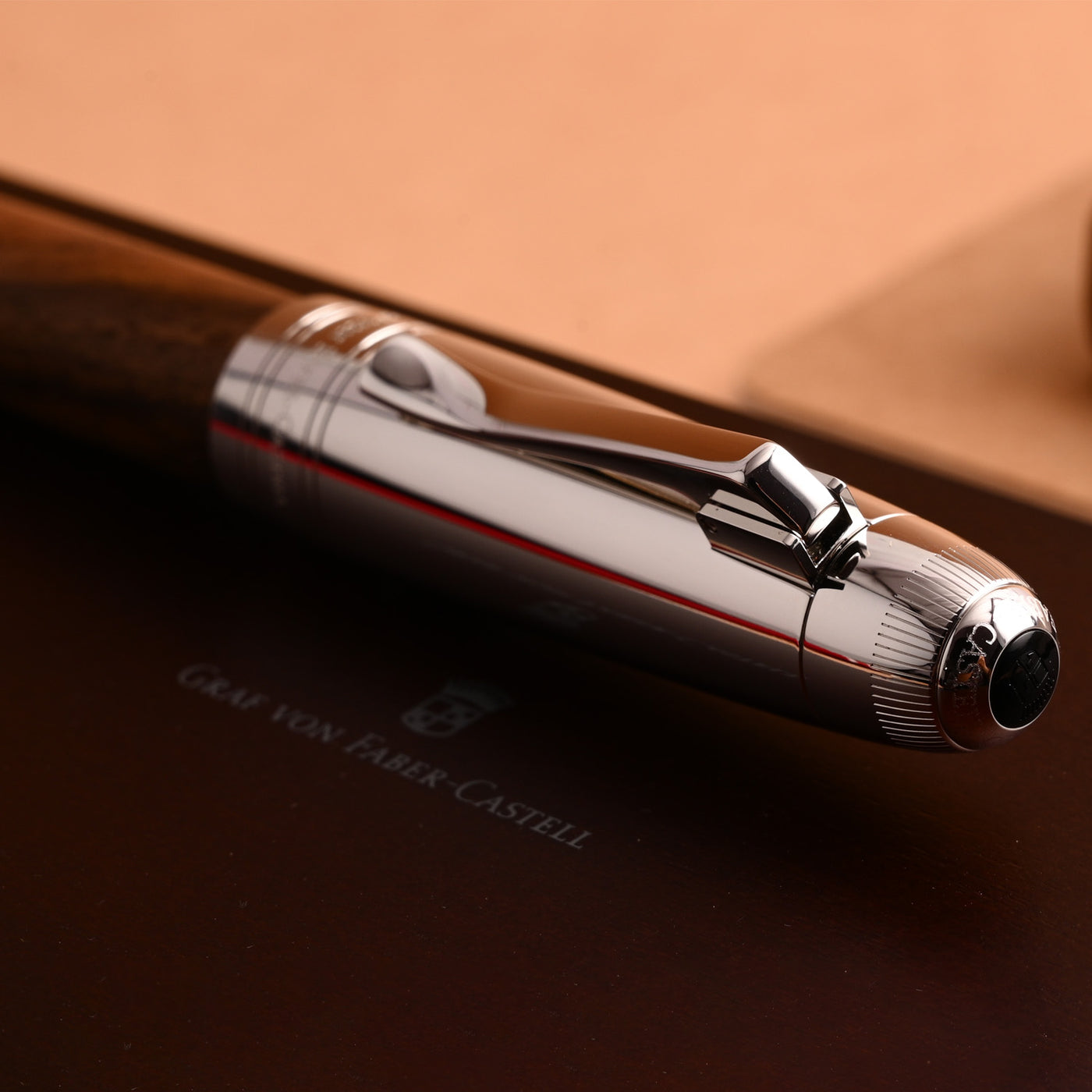 Graf Von Faber-Castell Magnum Fountain Pen - Caucasian Walnut Wood 14