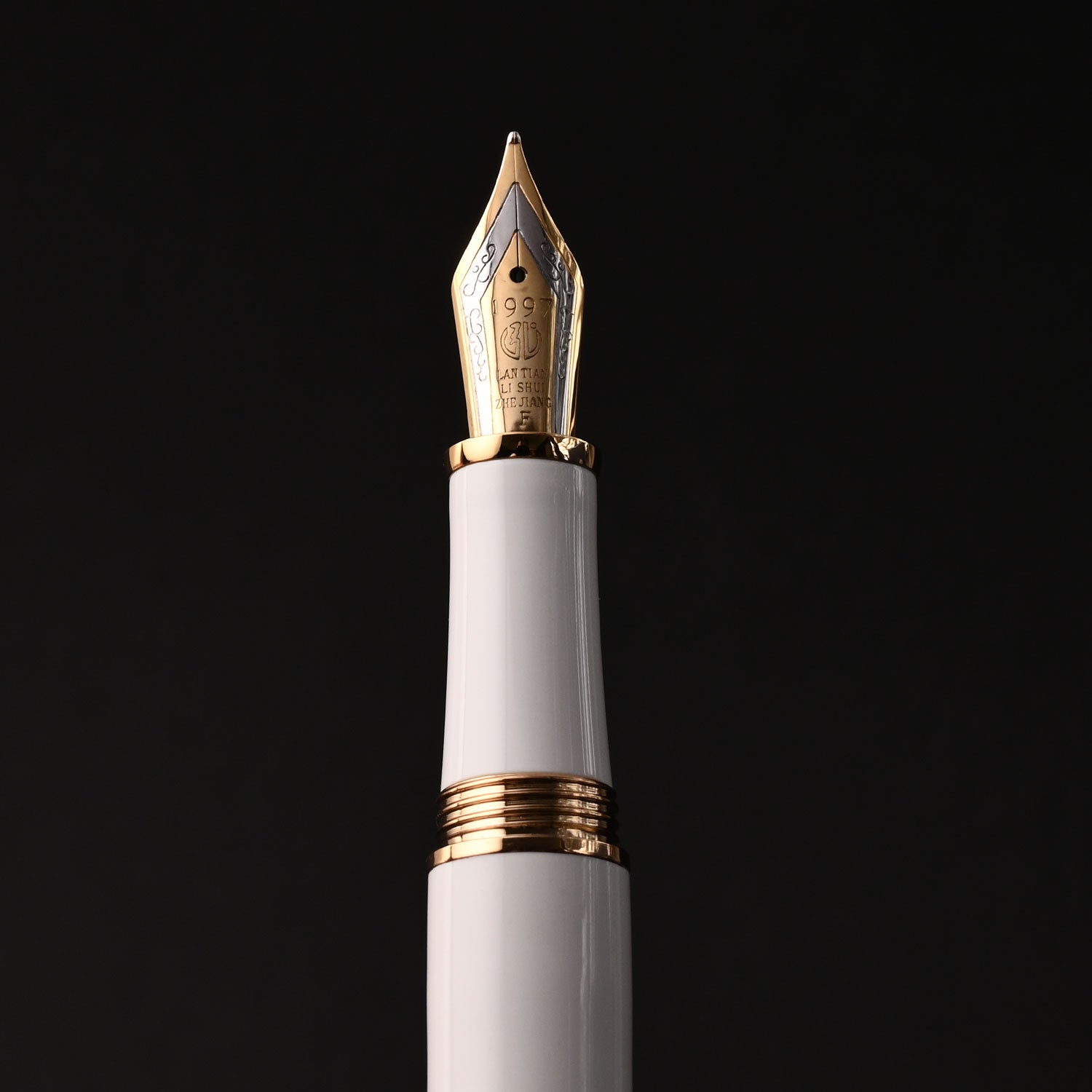 Hongdian Raw Brass Vulpen, Extra Fijne Penpunt Modern Design Glad Hongdian Raw Brass Vulpen, Extra Fijne Penpunt Modern Design Glad