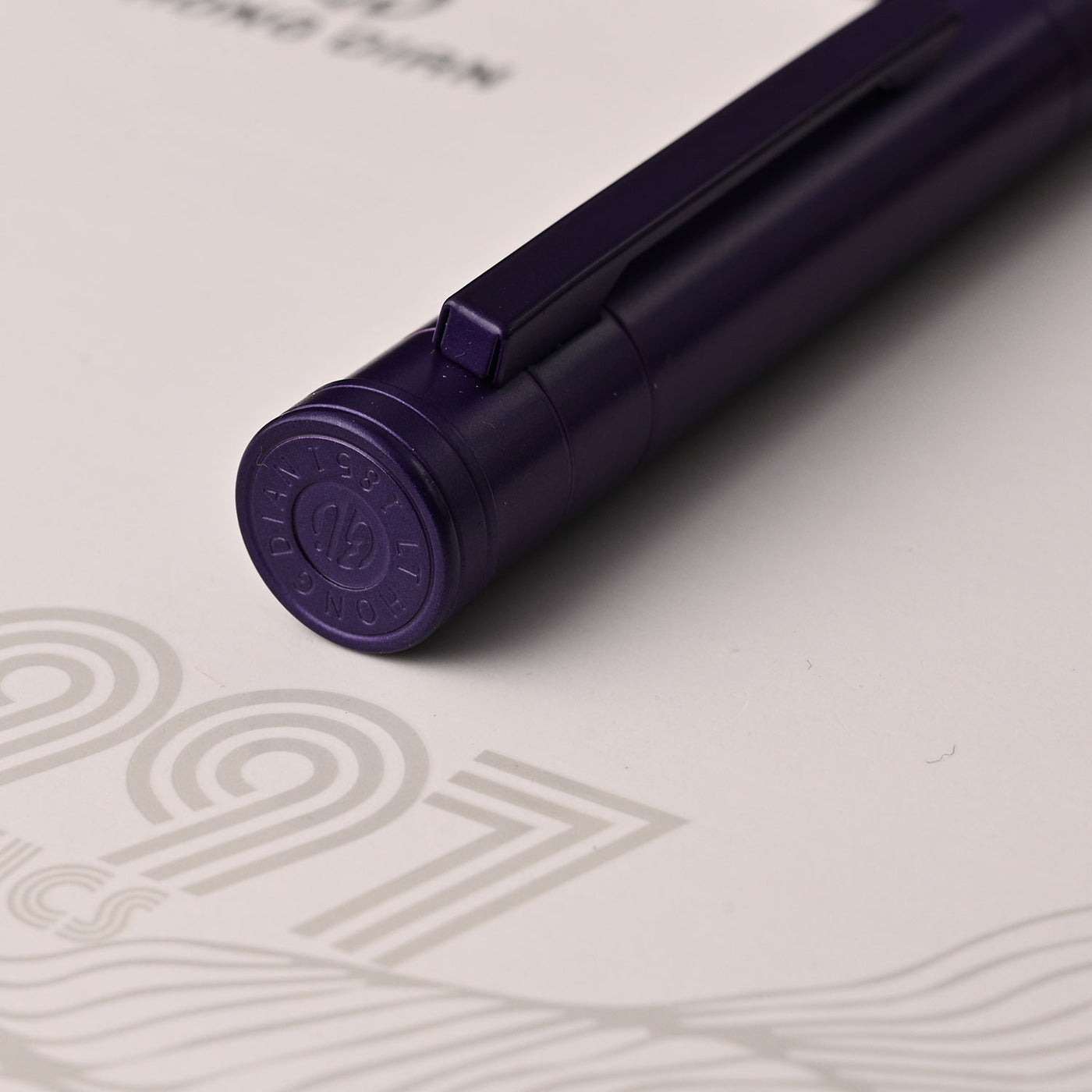 Hongdian 1851 Fountain Pen - Violet 11