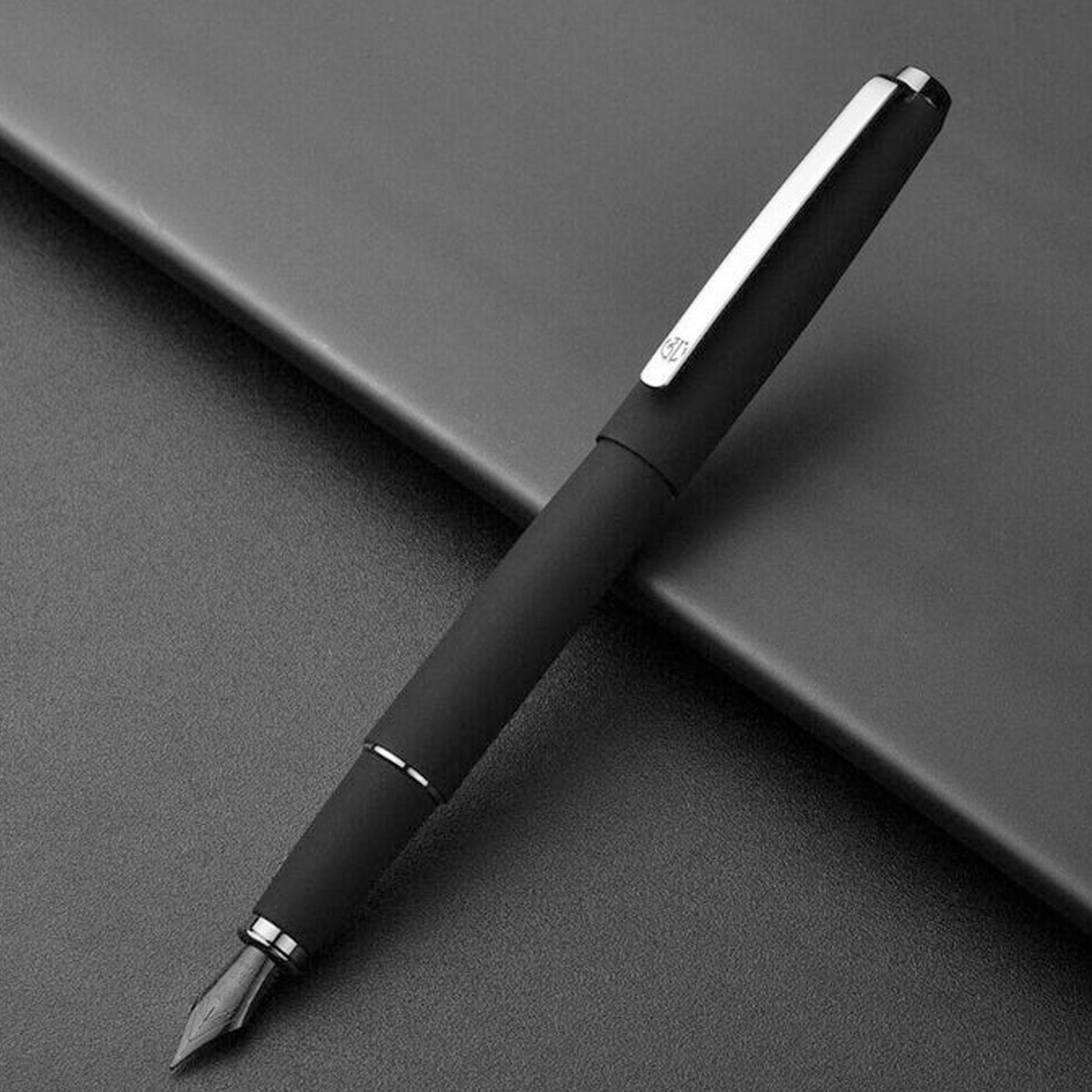 Hongdian 517D Fountain Pen - Black CT 3