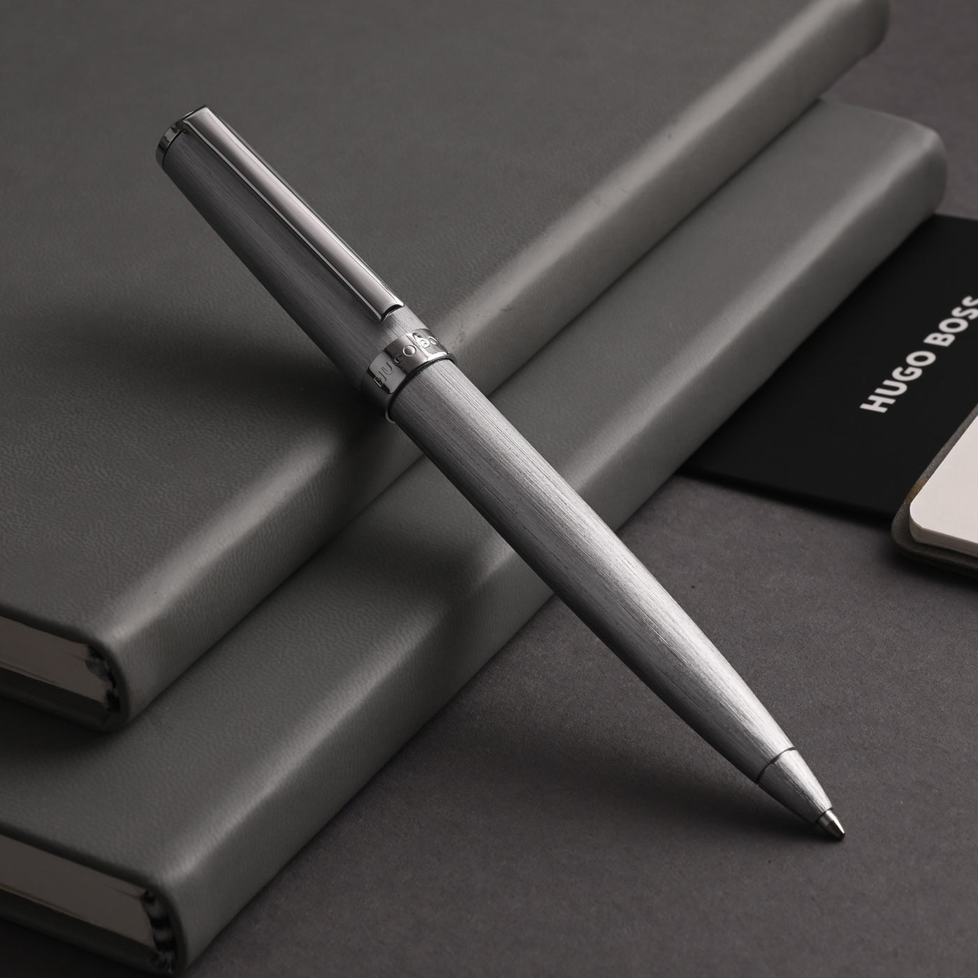Hugo Boss Gear Ball Pen - Brushed Chrome CT 6
