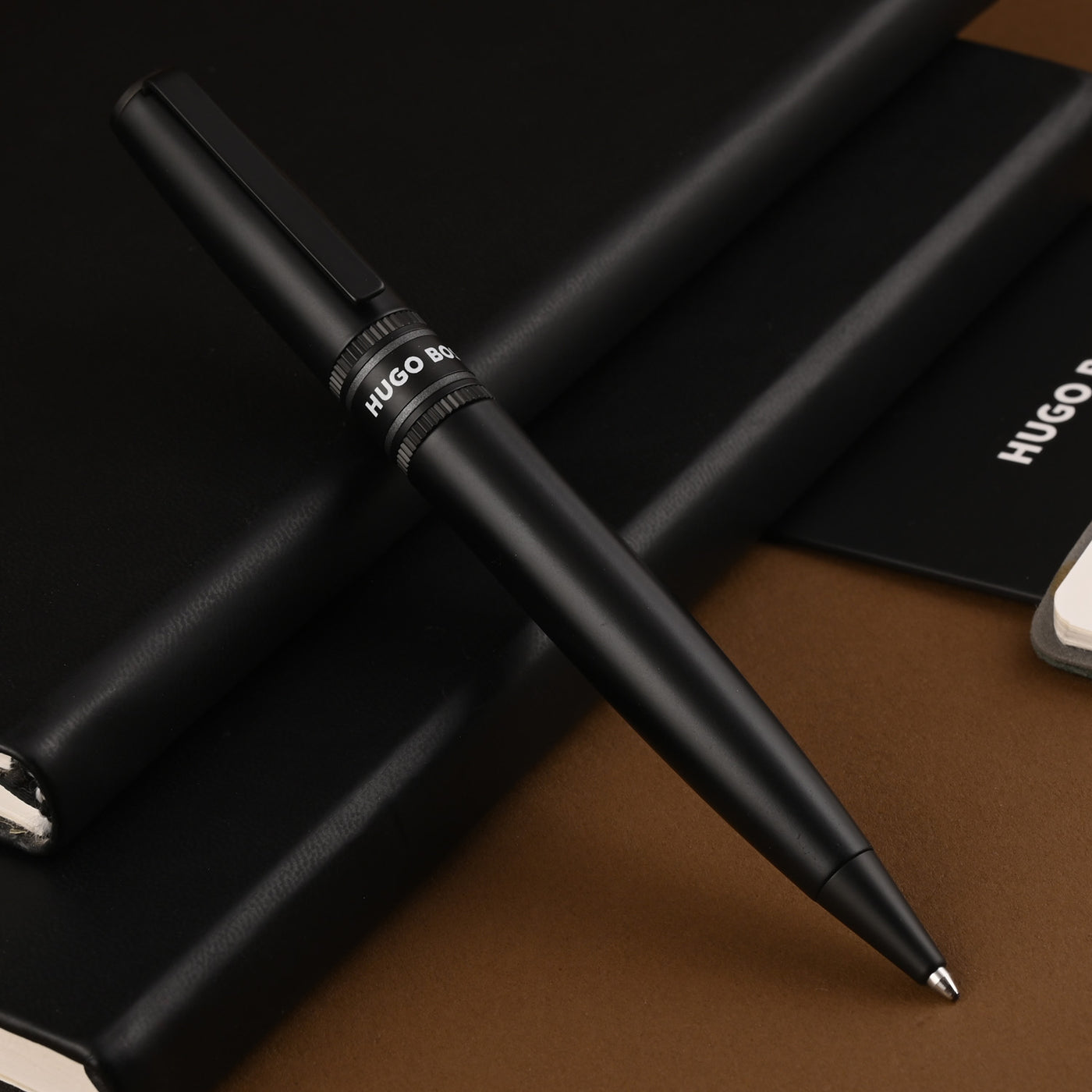 Hugo Boss Illussion Gear Ball Pen - Black PVD 6